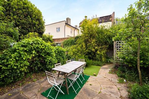 undefined, Clinton Road, Bow, London, E3