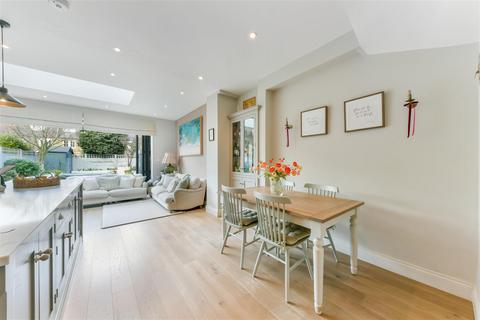 40 Clive Road, London, SW19 2JB