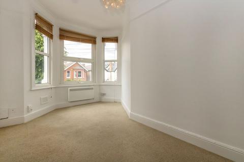 1 bedroom flat to rent, Douglas Road, Surbiton KT6