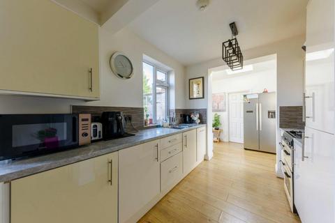 3 bedroom semi-detached house for sale, Pound Road, Oldbury, West Midlands, B68