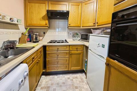 1 bedroom retirement property for sale, Coten End, Warwick