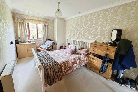 undefined, Coten End, Warwick