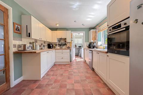 4 bedroom detached house for sale, Lyonshall, Herefordshire, HR5
