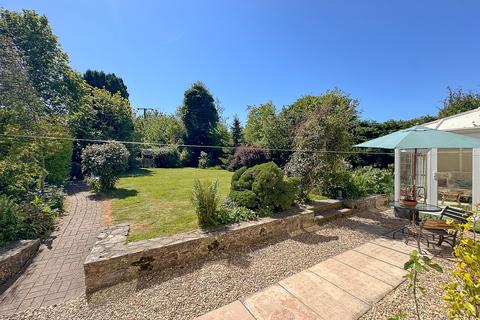 4 bedroom detached house for sale, Lyonshall, Herefordshire, HR5