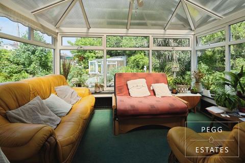 2 bedroom bungalow for sale, Torquay TQ1