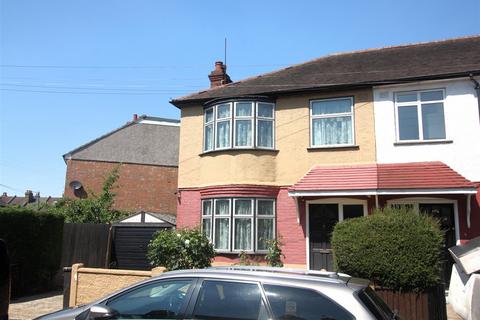 3 bedroom end of terrace house for sale, Russell Road, Mitcham