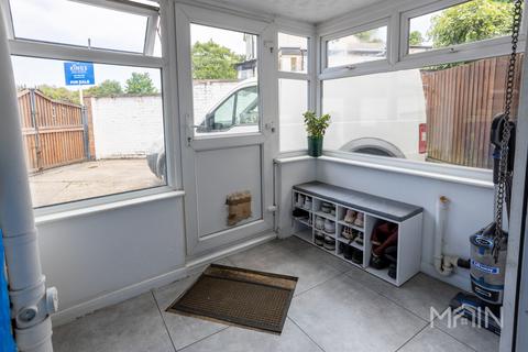 3 bedroom semi-detached house for sale, Humberstone Drive, Leicester LE5
