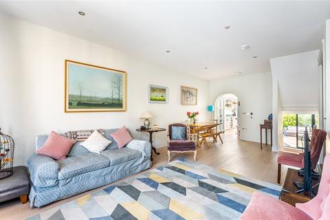 4 bedroom apartment for sale, Fulham Road, London, SW6