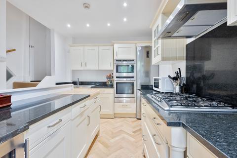 4 bedroom terraced house for sale, Belgrade Road, London N16