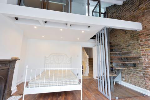 undefined, Belgrade Road, London N16
