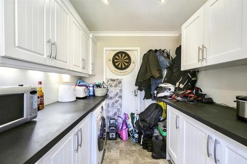 31 Thorpe Leys, Long Eaton, Nottingham, NG10 1EU