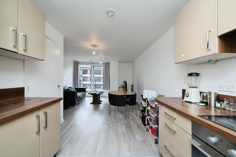1 bedroom apartment for sale, Mercer Walk, Uxbridge UB8