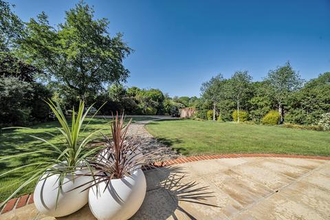 1 Clarkes Field, Minety, Malmesbury, SN16 9QD