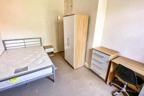 3 bedroom terraced house for sale, Braemar Road, Fallowfield, Manchester, M14