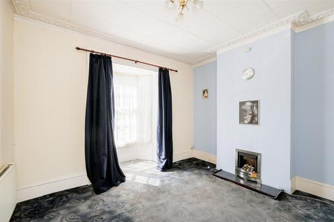 3 bedroom terraced house for sale, Lavender Grove, Hackney