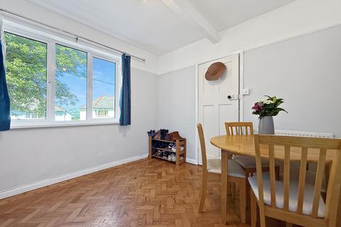 32 Bryngwyn, Caerphilly, CF83 1ET