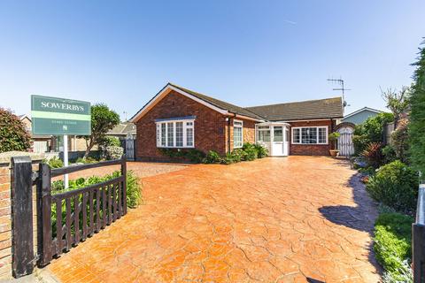 2 bedroom detached bungalow for sale, Kings Road, Hunstanton, PE36