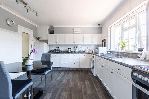 2 bedroom detached bungalow for sale, Kings Road, Hunstanton, PE36
