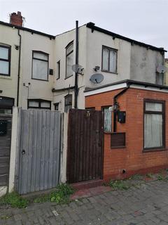 17 Berry Brow, Manchester, M40 1QR