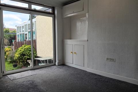 3 bedroom semi-detached house to rent, London NW9