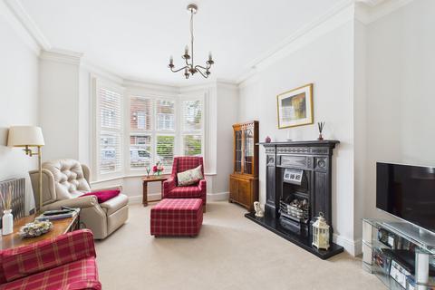 4 Ebers Grove, Nottingham, NG3 5EA