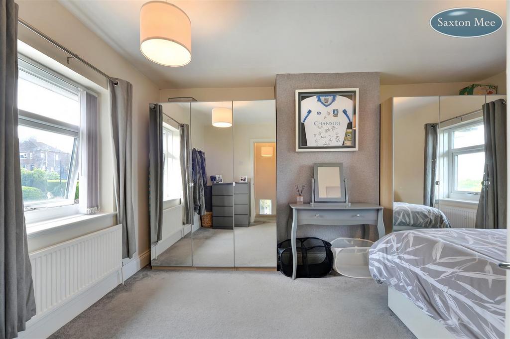 Bedroom 1 1234.jpg