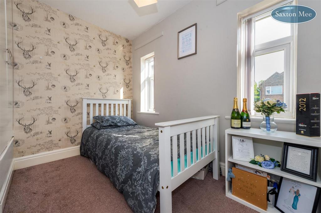 Bedroom 3 1247.jpg