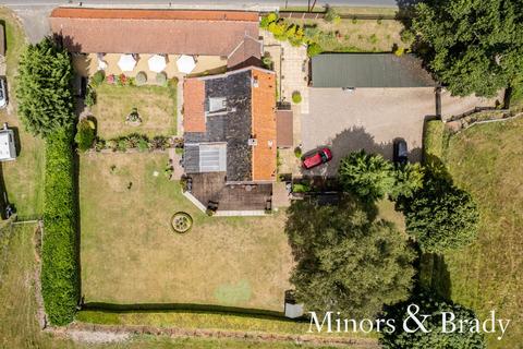 7 bedroom barn conversion for sale, Beccles Road, Fritton