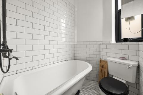 84a Church Road, Hanwell, London, W7 3BE