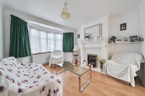 4 bedroom semi-detached house for sale, Lyndon Avenue, Pinner, Middlesex, HA5