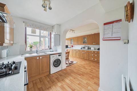 4 bedroom semi-detached house for sale, Lyndon Avenue, Pinner, Middlesex, HA5