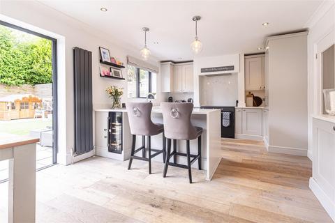 92 Coopersale Common, Coopersale, Epping, CM16 7QU