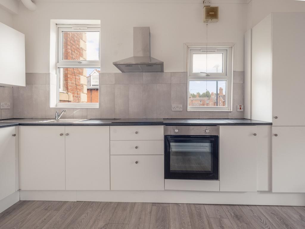 Apartment in Newcastle upon Tyne, Cradlewell, Jesmond - View 4