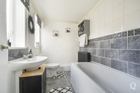 3 bedroom terraced house for sale, Rock Road, Sittingbourne, Kent, ME10