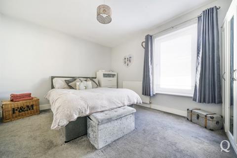 3 bedroom terraced house for sale, Rock Road, Sittingbourne, Kent, ME10