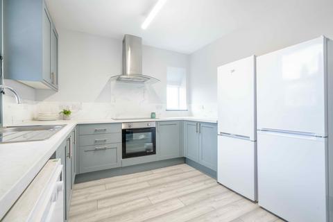 undefined, Large room with ensuite, 22 Yarborough Road