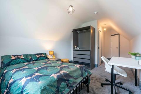 undefined, Large room with ensuite, 22 Yarborough Road