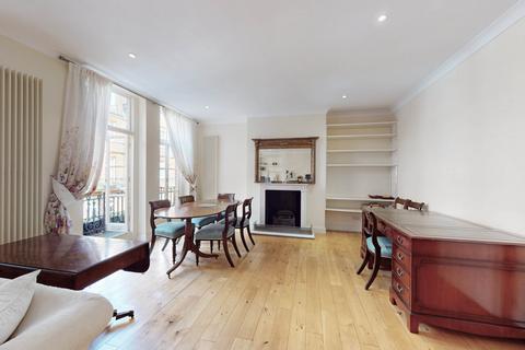 3 bedroom apartment for sale, Cheyne Court, London, SW3