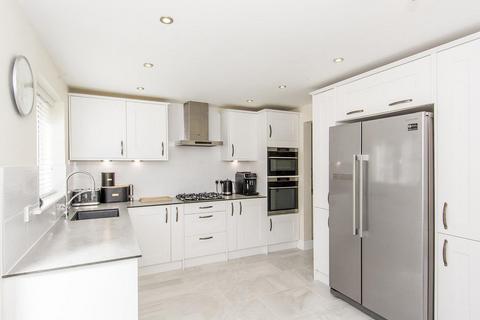 4 bedroom detached house for sale, Allfrey Close, Lutterworth