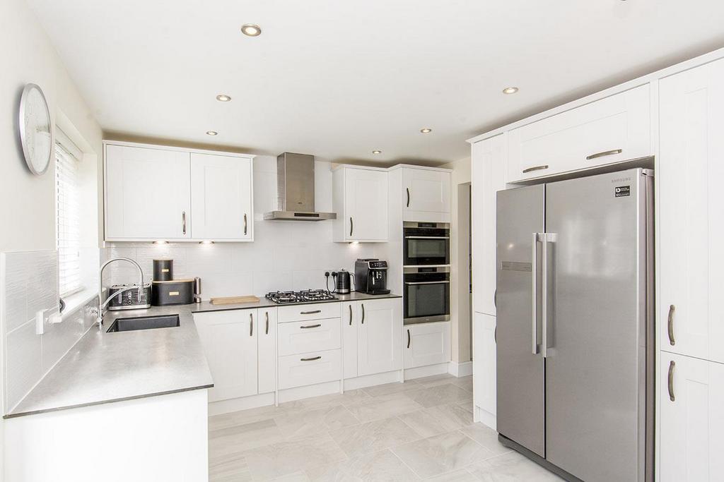 Breakfast kitchen