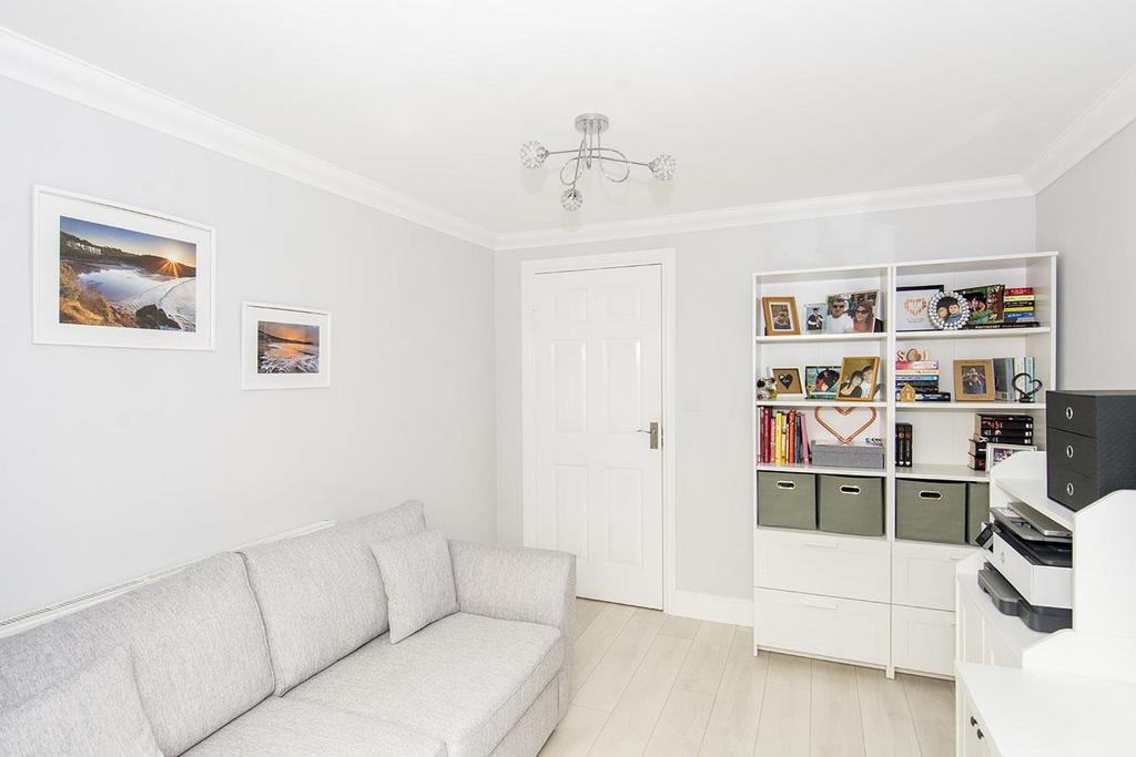 Dining Room Photo 2