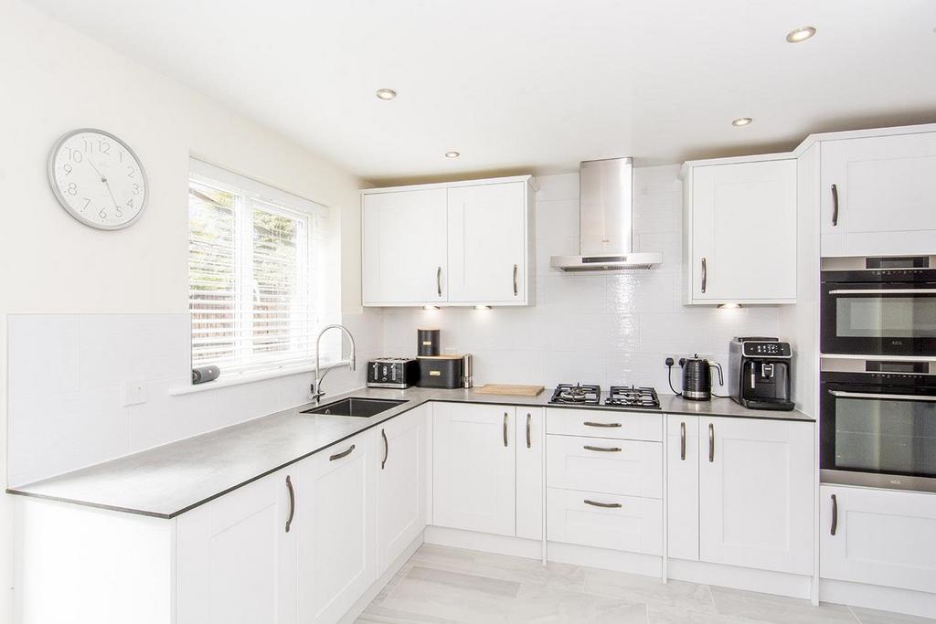 Breakfast kitchen