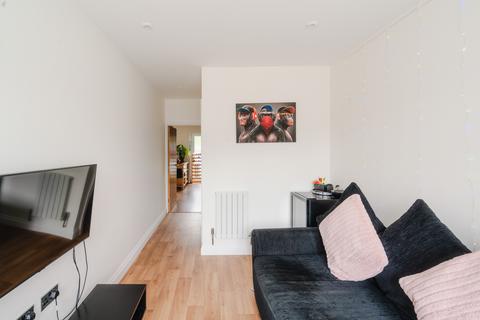 25 Hunters Way, Bristol, BS34 7EP