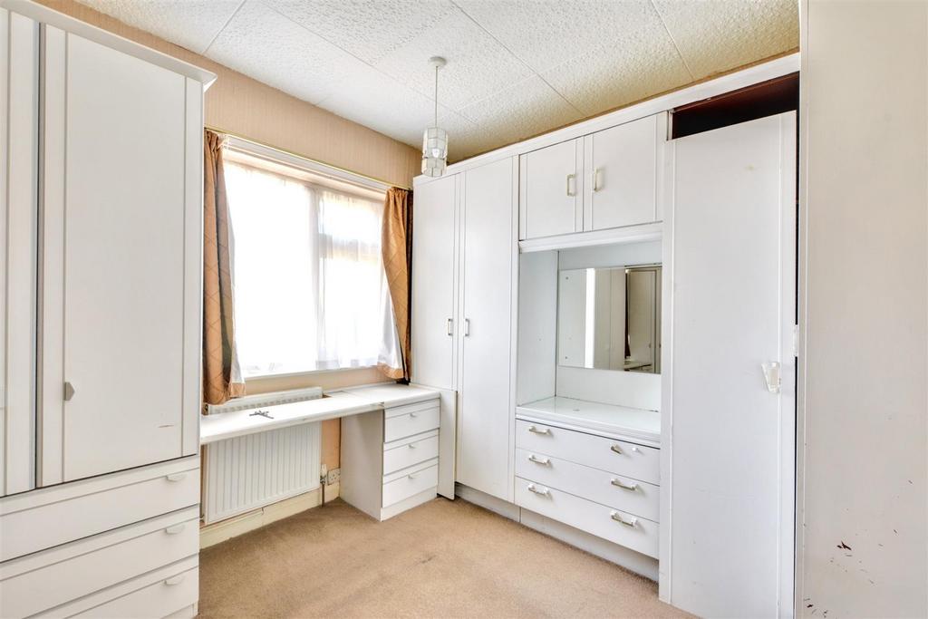 Bedroom 2 1.jpeg