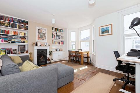 2 bedroom flat for sale, Victoria Road, Shoreham-by-sea, BN43