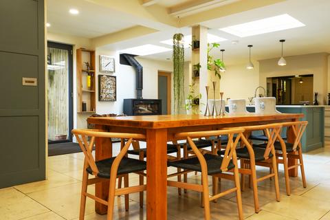 5 bedroom detached house for sale, Leckhampton High School Catchment