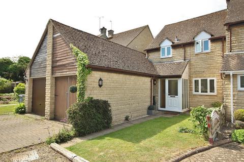 4 Floreys Close, Hailey, Witney, OX29 9UG