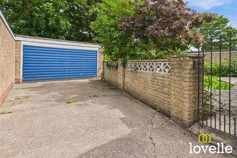 5 Allanson Drive, Cottingham, HU16 4PF