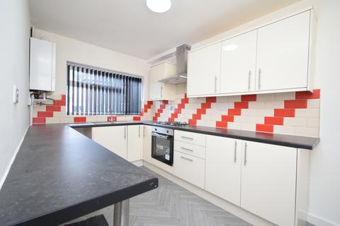 4 bedroom semi-detached house for sale, Nansen Road, Evington, Leicester, LE5