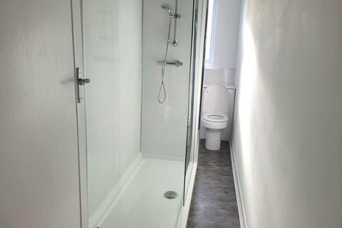 2 bedroom flat to rent, Fullerton Street, Kilmarnock